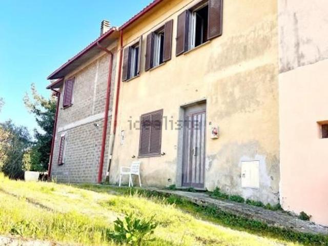 Casa in vendita a Montefiascone, Lazio