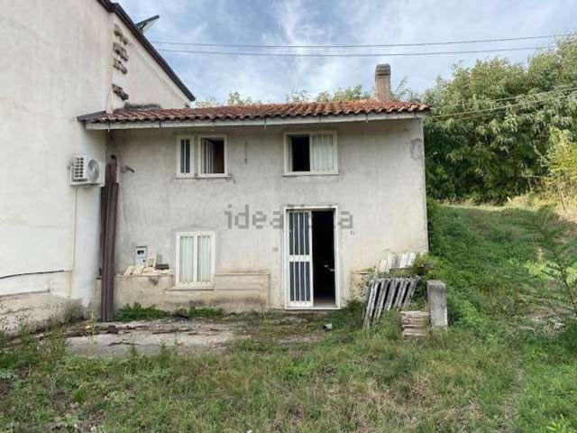 Casa in vendita a Castelpoto, Campania