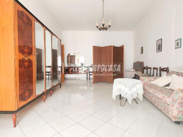 Casa in vendita a Puglia, Bari