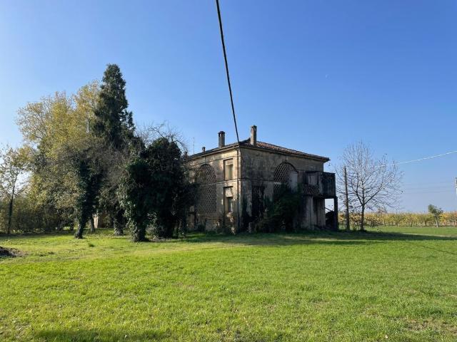 Casa in vendita a Unione Terre d'Acqua, Sant'agata Bolognese