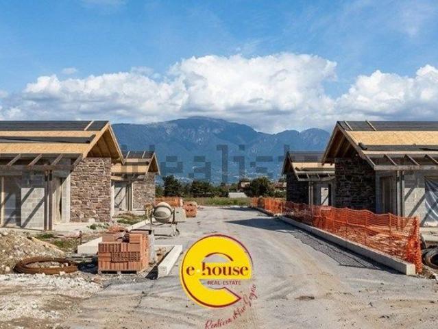 Casa in vendita a Fonte, Loria