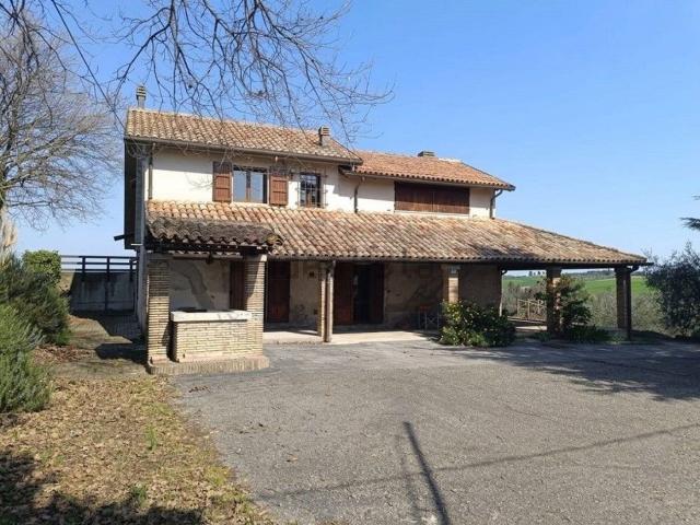 Casa in vendita a Coriano, Reggio Emilia