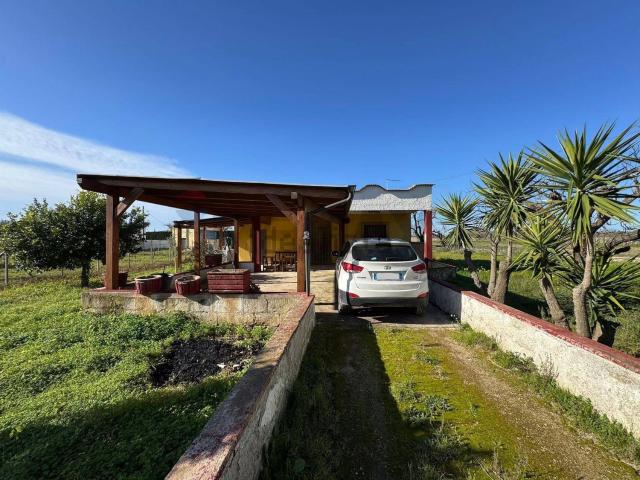 Casa in vendita a Puglia, Brindisi