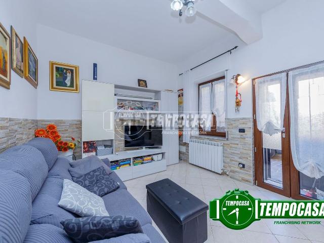 Casa in vendita a Unione dei Comuni I Fontanili, Rosate