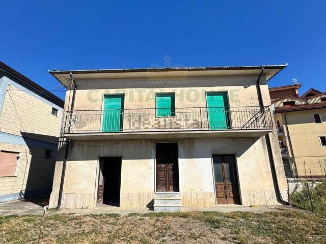 Casa in vendita a San Felice, Capriglia Irpina