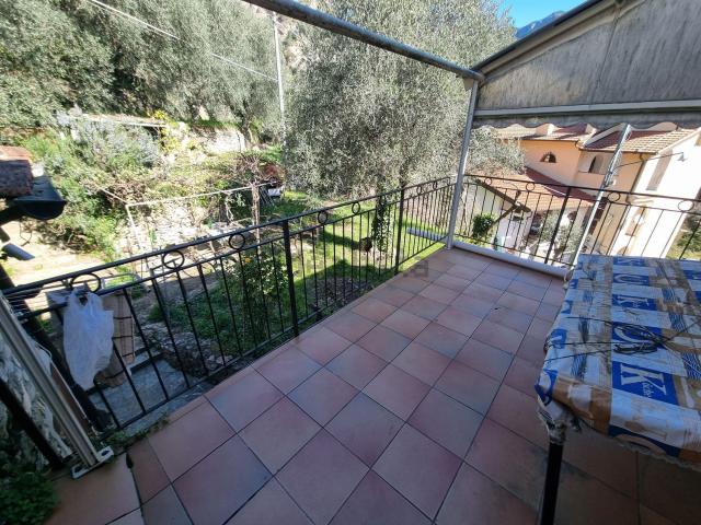Casa in vendita a Olivetta San Michele, Liguria