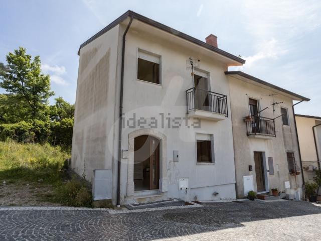 Casa in vendita a Calvi, Campania
