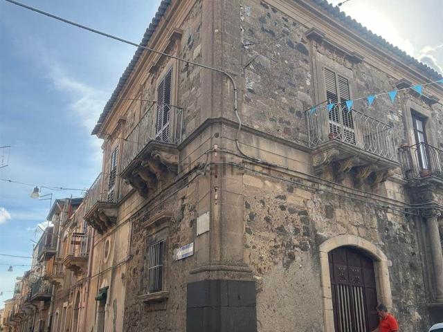 Casa in vendita a Militello In Val Di Catania, Sicilia