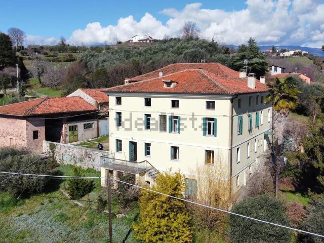Casa in vendita a Breganze, Veneto