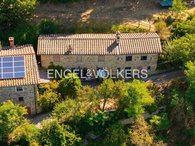 Casa in vendita a Paterno, Vicchio