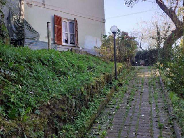 Casa in vendita a Torriglia, Liguria