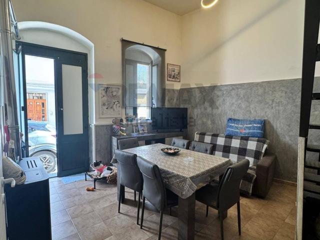 Casa in vendita a Melilli, Siracusa