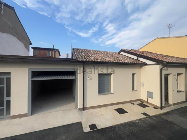 Casa in vendita a Casanova Lonati, Lombardia