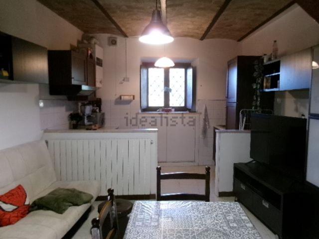 Casa in vendita a Magliano De' Marsi, Abruzzo