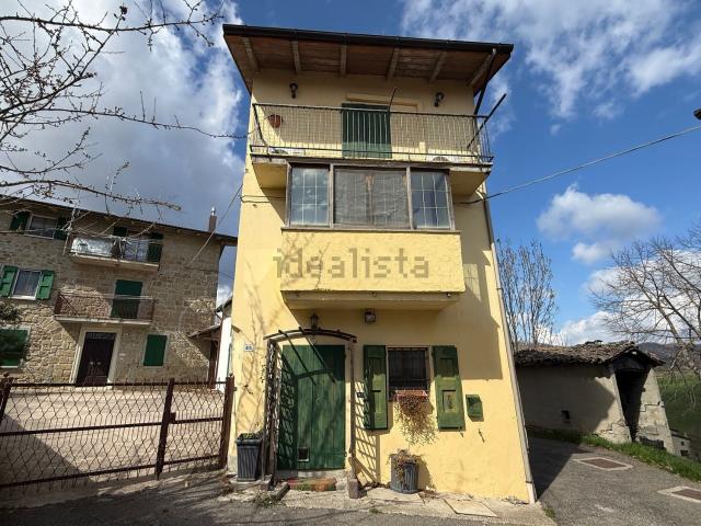 Casa in vendita a Unione dell'Appennino Bolognese, Gaggio Montano