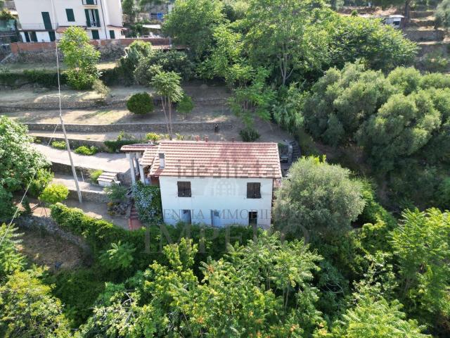 Casa in vendita a Ventimiglia, Liguria