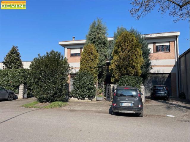Casa in vendita a Crocetta-San Lazzaro-Modena Est, Modena