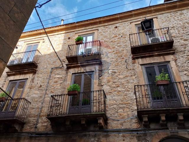 Casa in vendita a Casalotto, Piazza