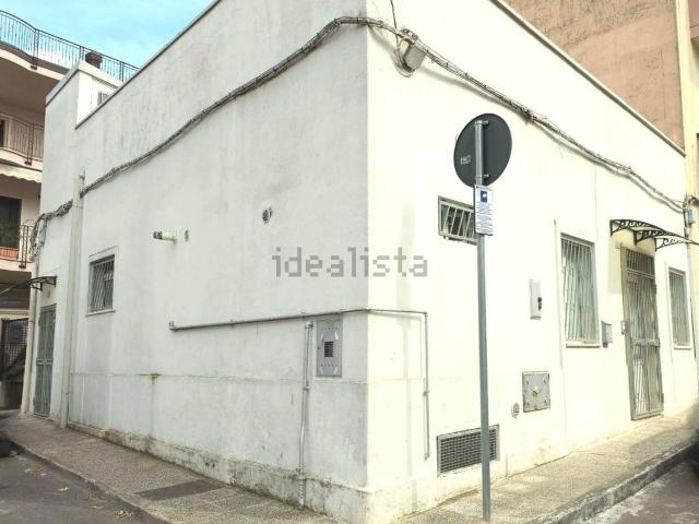Casa in vendita a Puglia, Bari