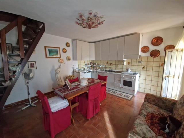Casa in vendita a Turano, Marina Di Massa