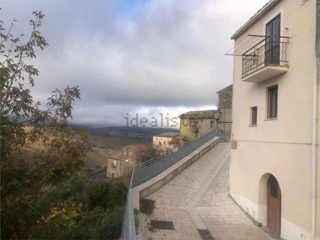 Casa in vendita a Acquaviva Collecroce, Molise