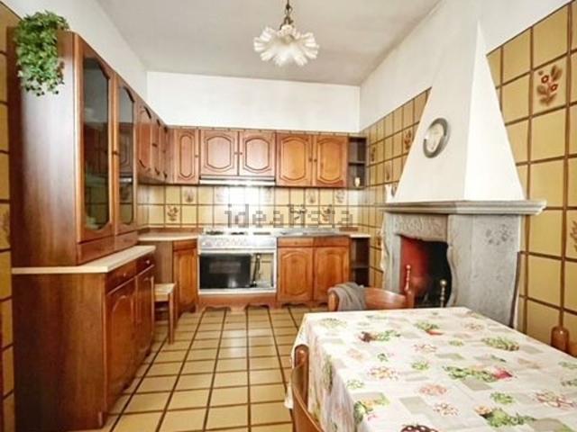 Casa in vendita a Montefiascone, Lazio