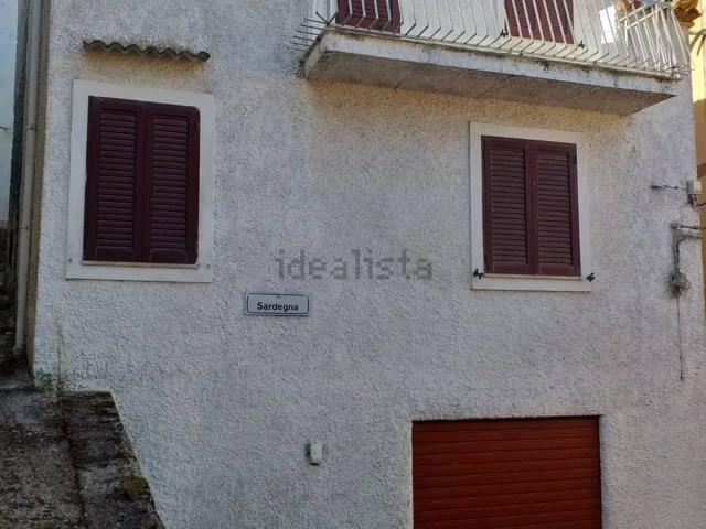 Casa in vendita a Burgos, Sardigna/Sardegna