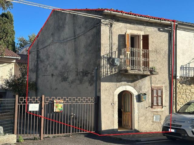 Casa in vendita a Bolognano, Abruzzo