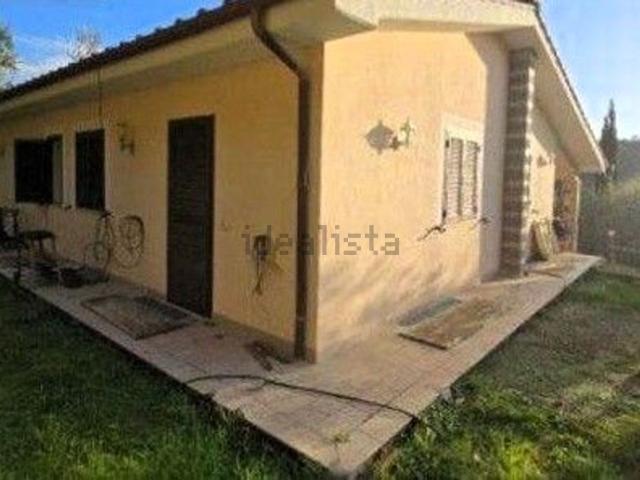 Casa in vendita a Borgo Bovio, Terni