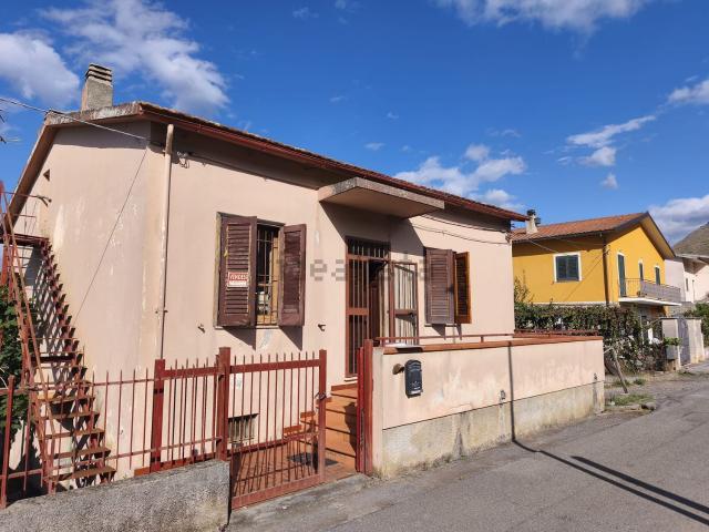 Casa in vendita a Foresta, Calabria