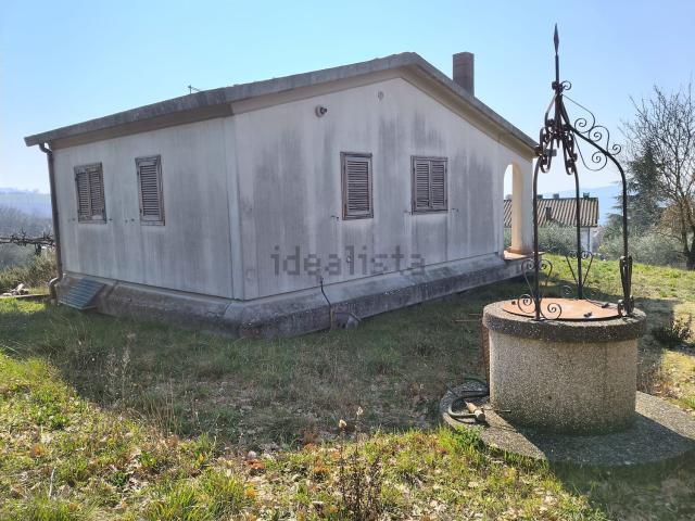 Casa in vendita a Farneto, Cenerente