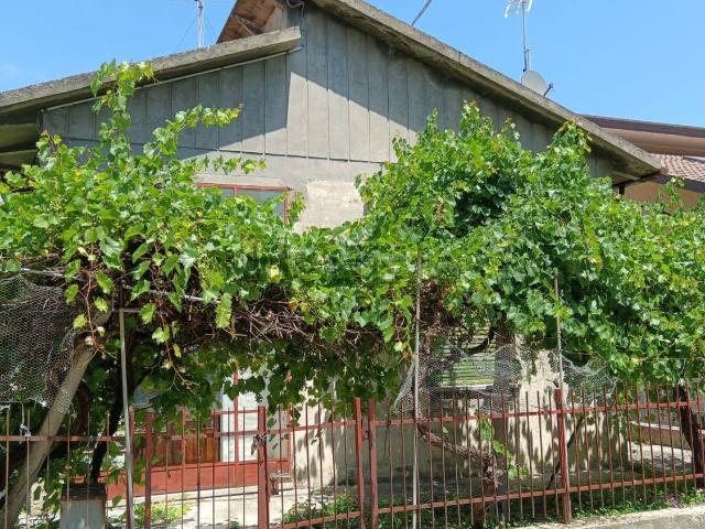 Casa in vendita a Cattolica, Reggio Emilia