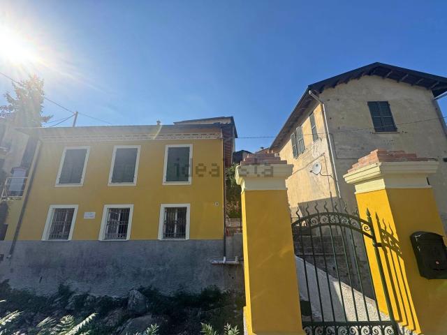 Casa in vendita a Fabiano Basso, La Spezia