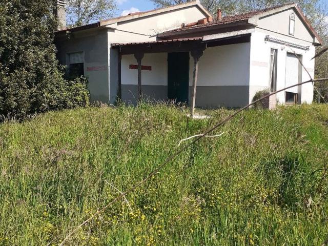 Casa in vendita a Marina di Massa, Marina Di Massa
