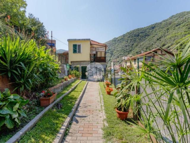 Casa in vendita a Avegno, Salto