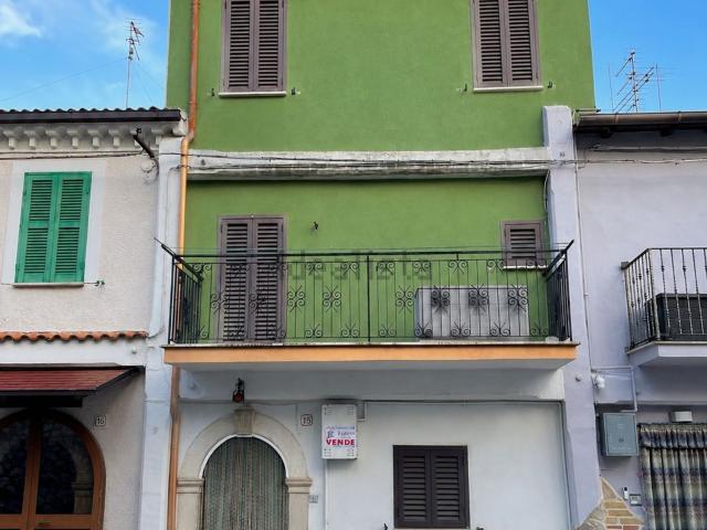 Casa in vendita a Aielli, Abruzzo