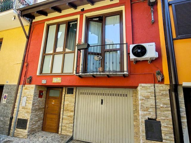 Casa in vendita a Santa Maria, Piemonte