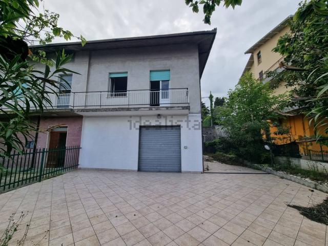 Casa in vendita a Penne, Pescara