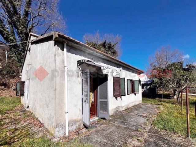 Casa in vendita a Greccio, Lazio