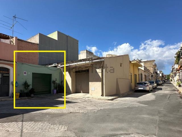 Casa in vendita a Avola, Sicilia