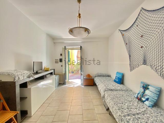 Casa in vendita a Salice, Messina