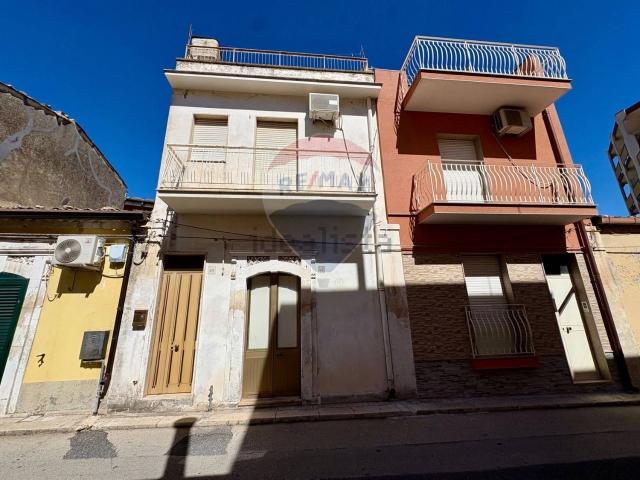 Casa in vendita a Palazzolo Acreide, Sicilia