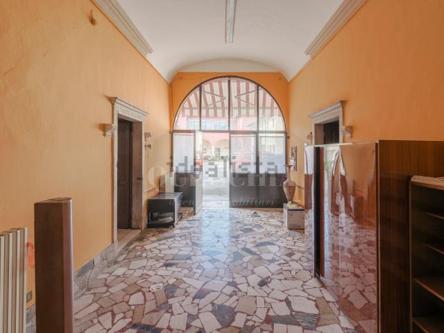 Casa in vendita a Rezzato, Lombardia