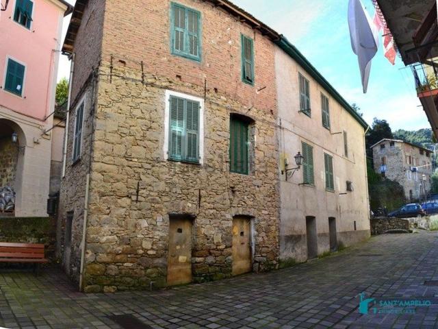 Casa in vendita a Soldano, Liguria