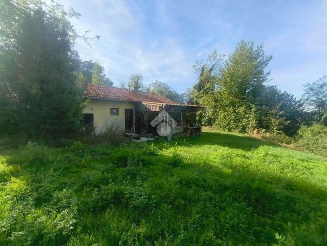 Casa in vendita a Lussito, Acqui Terme