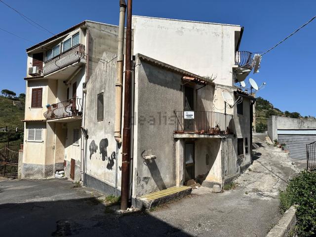Casa in vendita a Castelmola, Sicilia