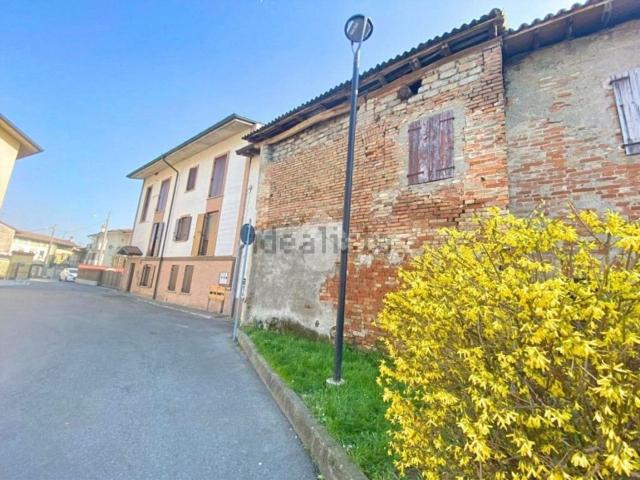 Casa in vendita a Fornovo San Giovanni, Lombardia