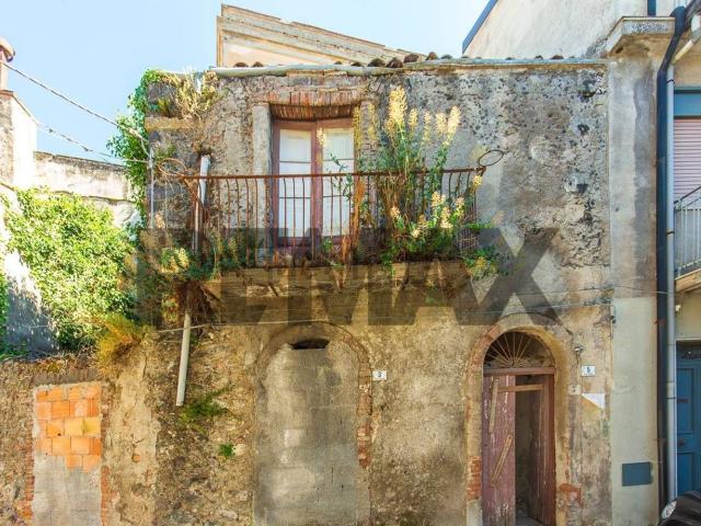Casa in vendita a Randazzo, Sicilia