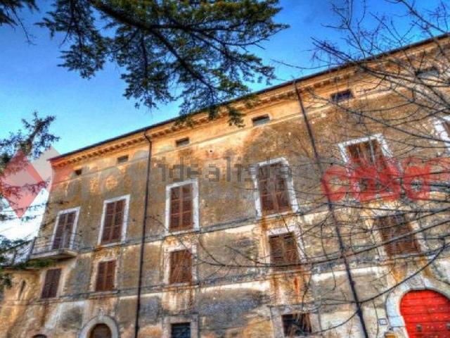 Casa in vendita a Campoli Appennino, Lazio