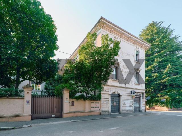 Casa in vendita a Centro, Gallarate
